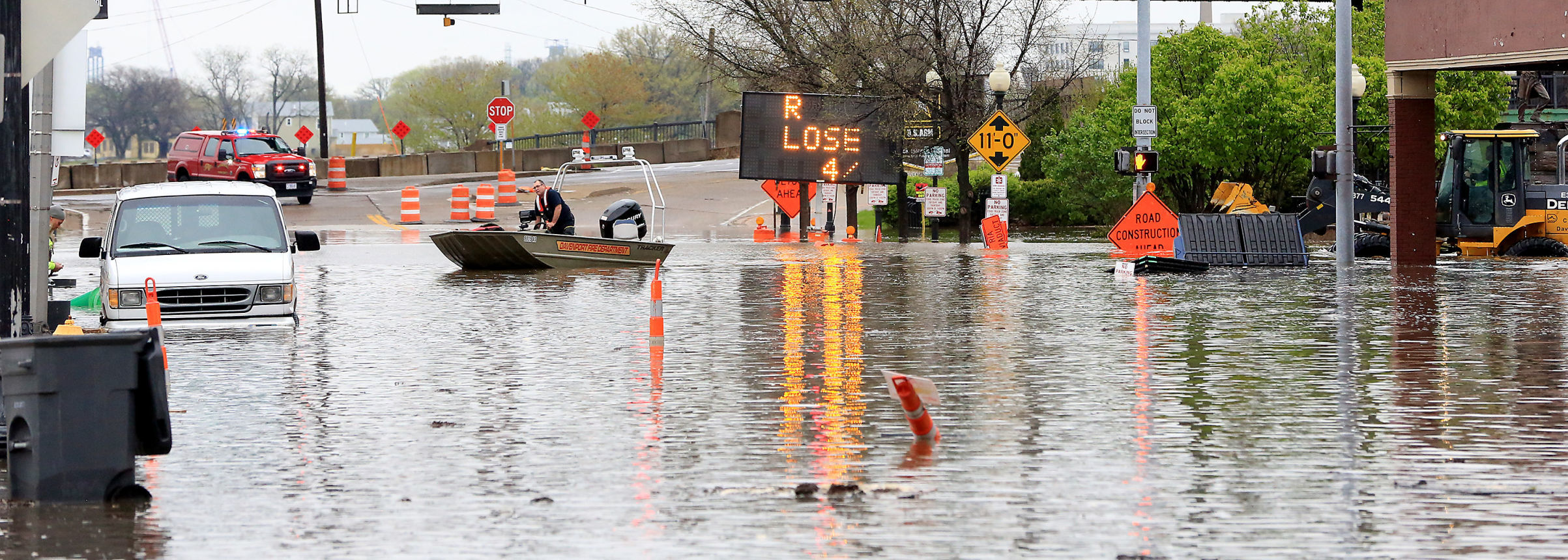 050119-qct-floodwall-006
